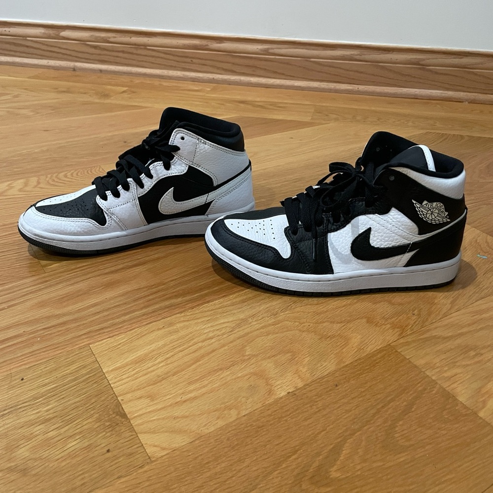 Nike Air Jordan 1 Mid Split Homage White Black DR0501-101 Size 7.5 WM